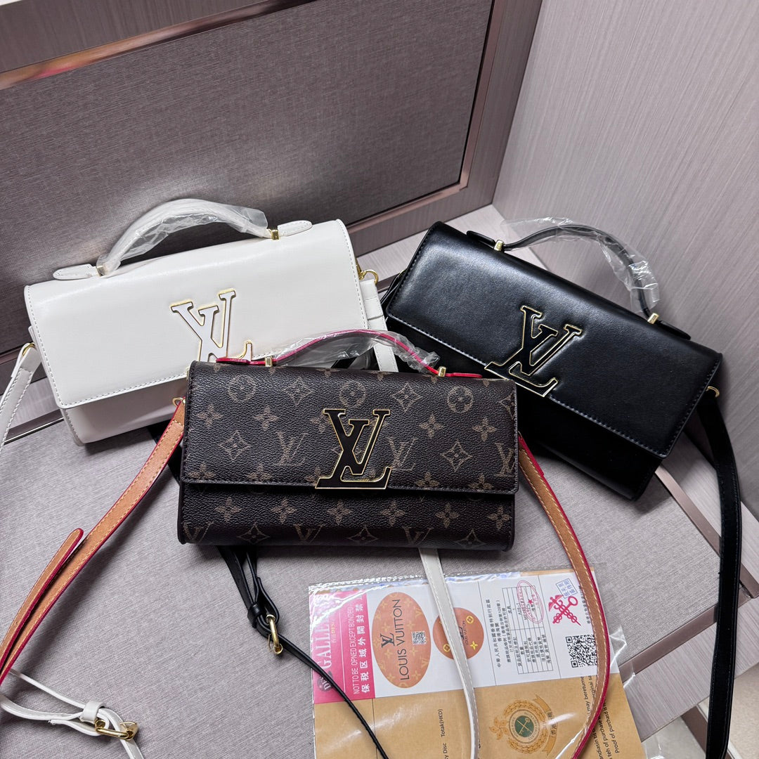 （Buy 3, pay for 2）Luxe Texture Leather Handbag