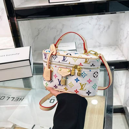 Vintage-Inspired Box hand bag – Elegant Monogram Tote Box