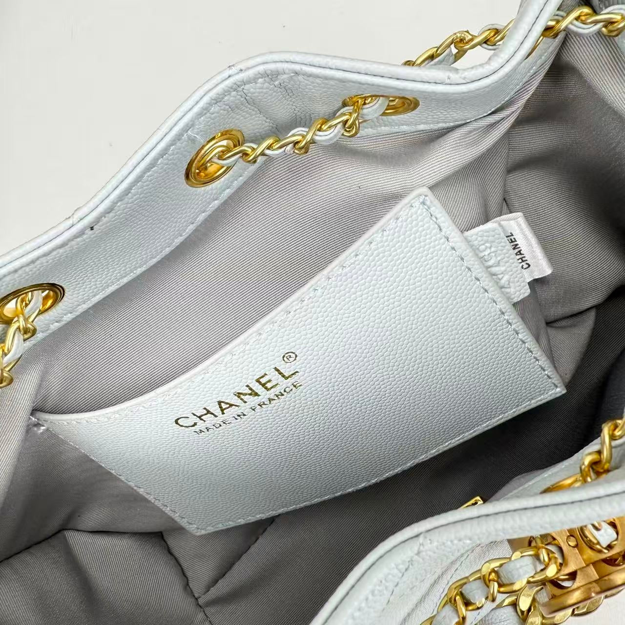 CC 25 Small Handbag Grained Calfskin & Gold-Tone Metal Bag1