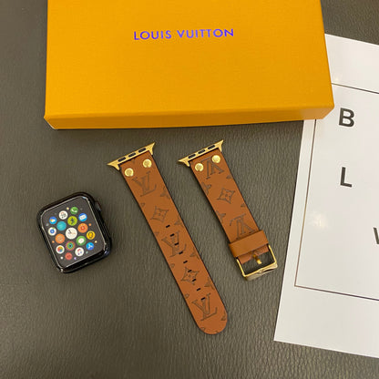 Bracelet de rechange Apple avec décoration en rivets et monogramme en relief WATCH BANDS