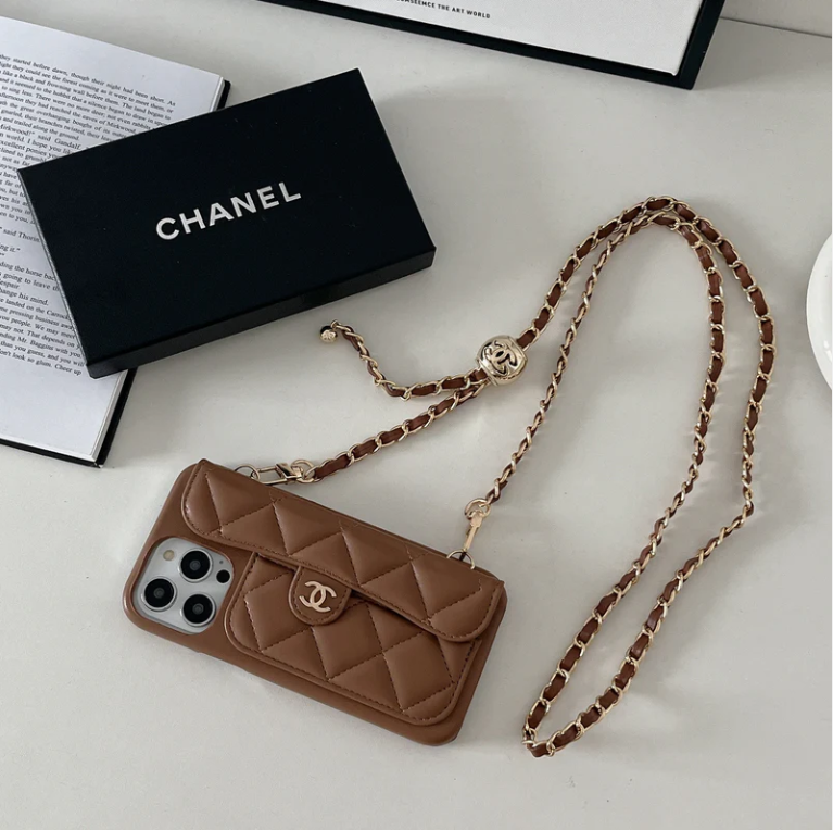 Luxurious iPhone Cover（With chain）