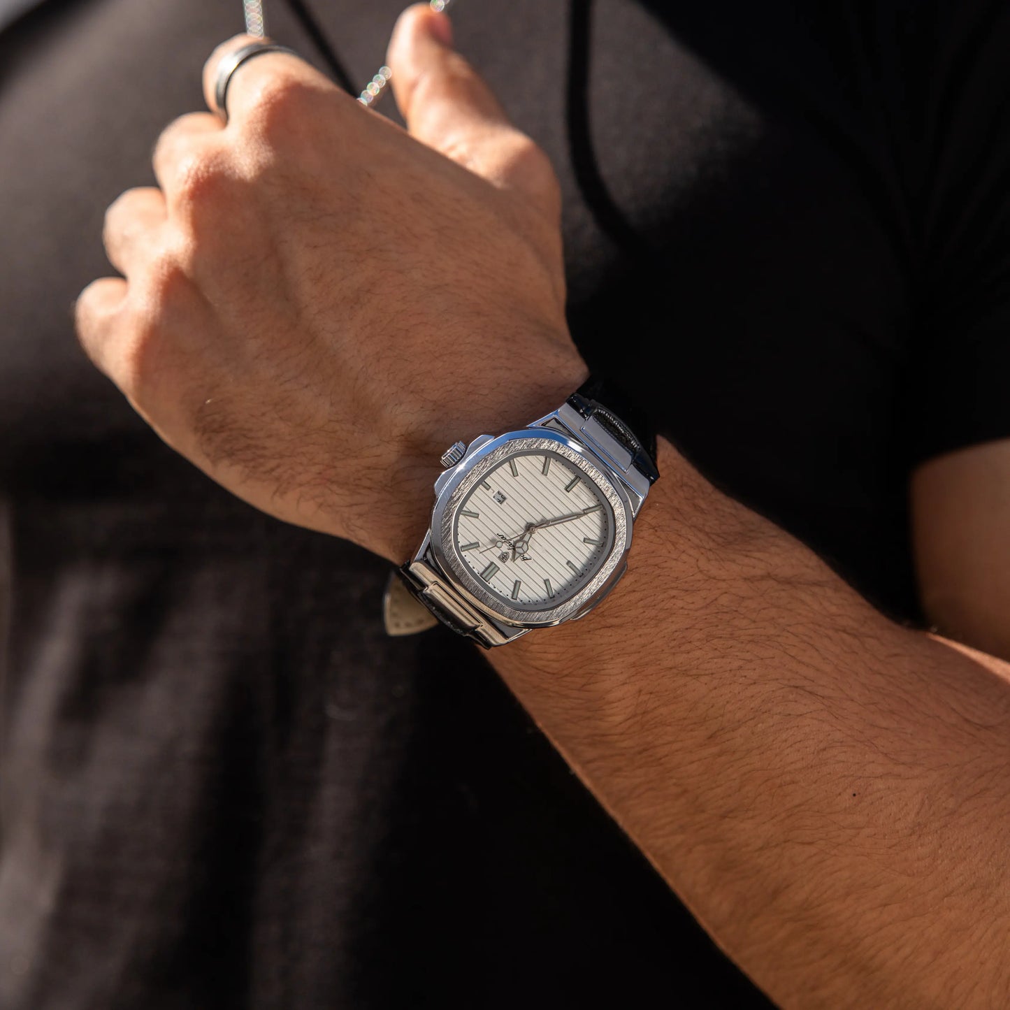 Luxury Mechanical Watch® Atlas