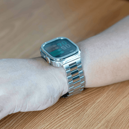 Class Stainless Steel Band + Case
